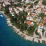 Apartmán & Petra - One Bedroom With Balcony And Sea View