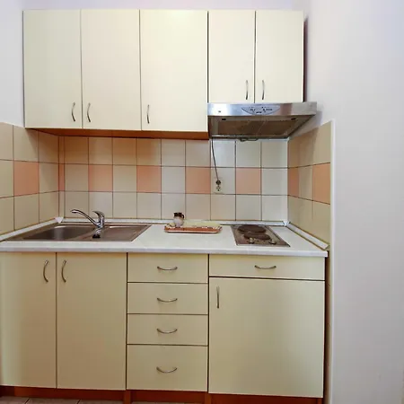 아파트 & Petra - One Bedroom With Balcony And Sea View *