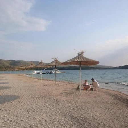 & Petra - One Bedroom With Balcony And Sea View Lejlighed