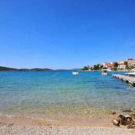 Lejlighed & Petra - One Bedroom With Balcony And Sea View Žaborić