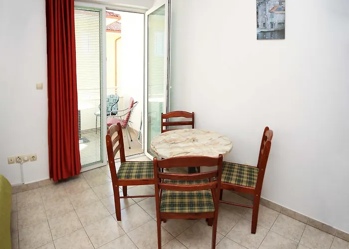 & Petra - One Bedroom With Balcony And Sea View *