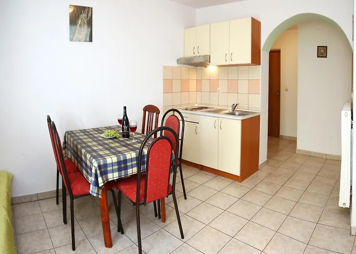 Apartment & Petra - One Bedroom With Balcony And Sea View