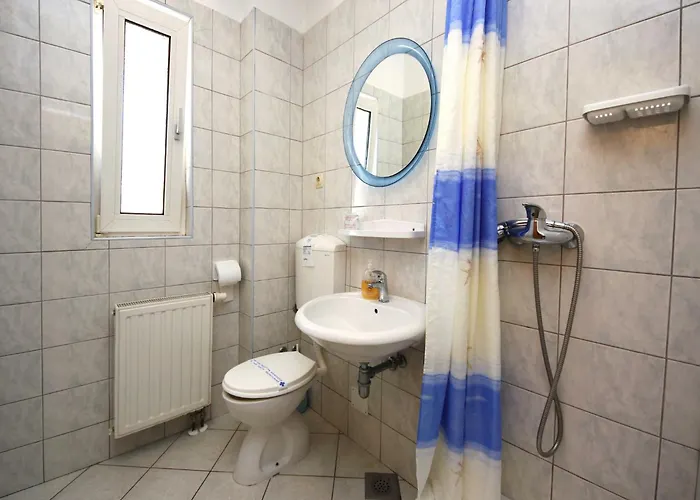 & Petra - One Bedroom With Balcony And Sea View Zaboric